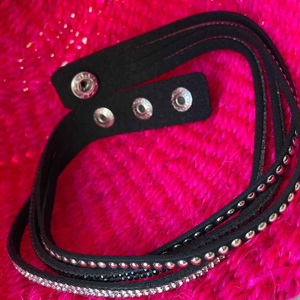 Nineties Choker - Picture 4 of 6